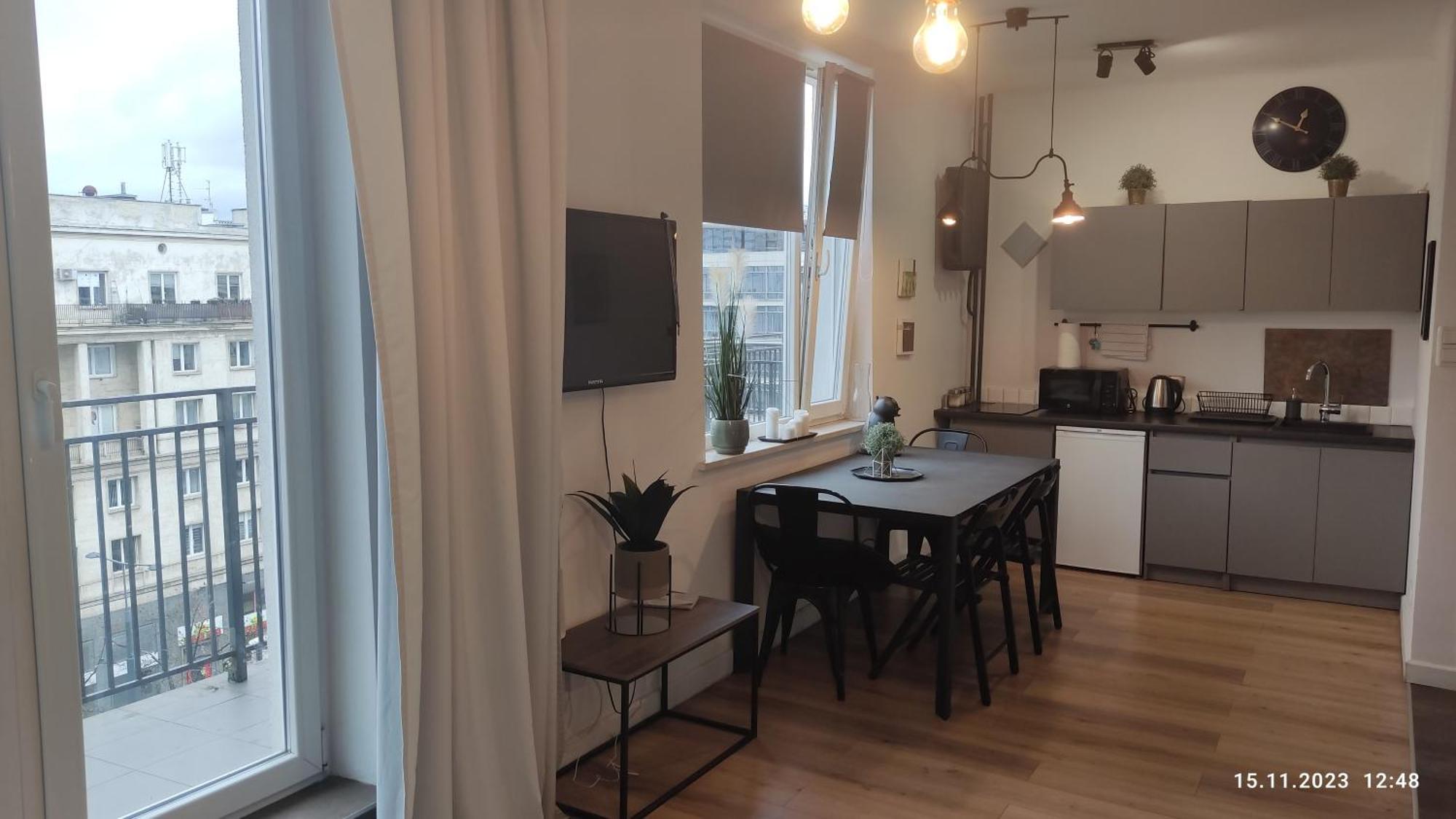 Be My Guest - Jerozolimskie Studio - Super Centrum Metro Wi-Fi Breakfast Varsavia Esterno foto