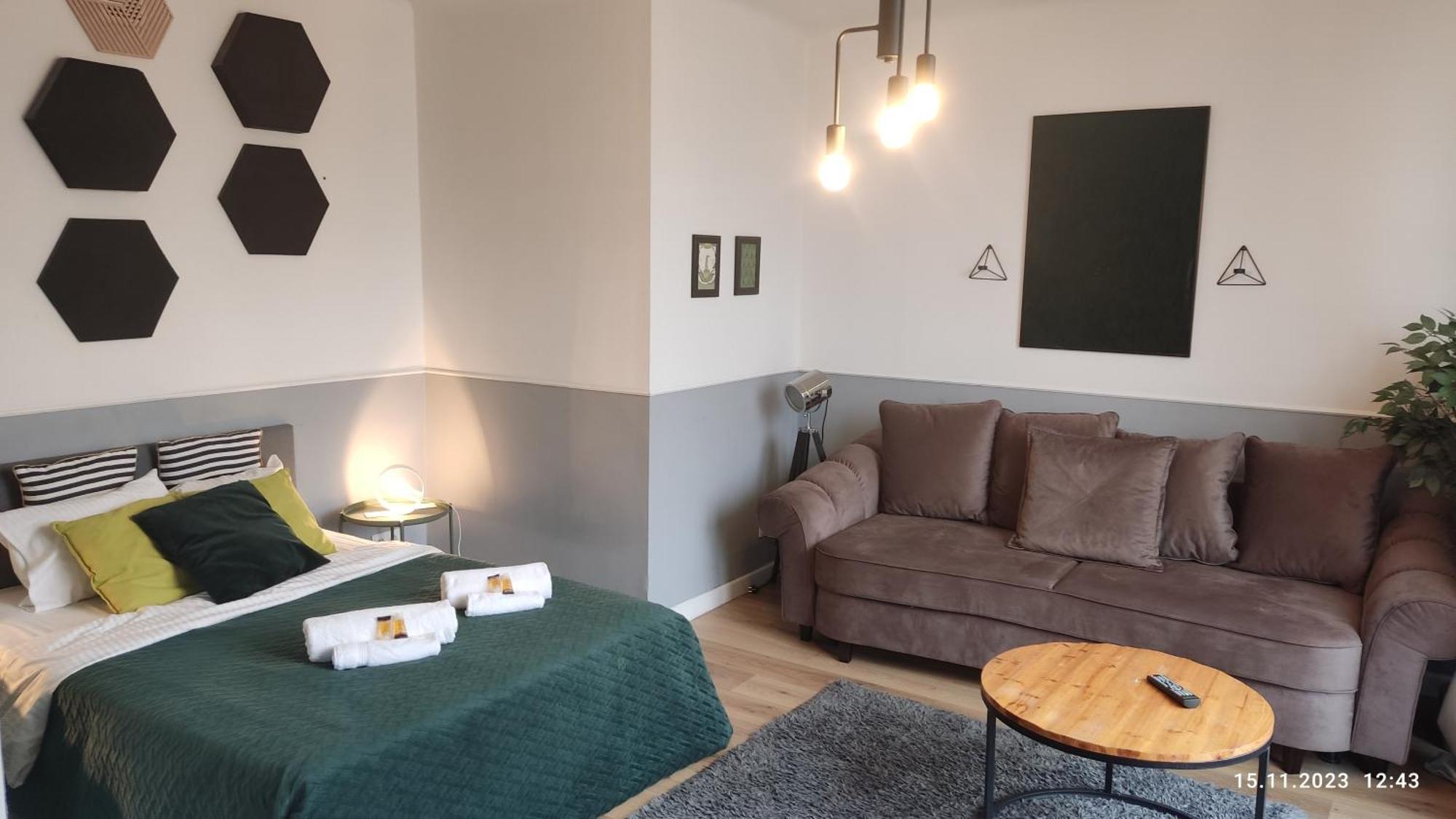 Be My Guest - Jerozolimskie Studio - Super Centrum Metro Wi-Fi Breakfast Varsavia Esterno foto
